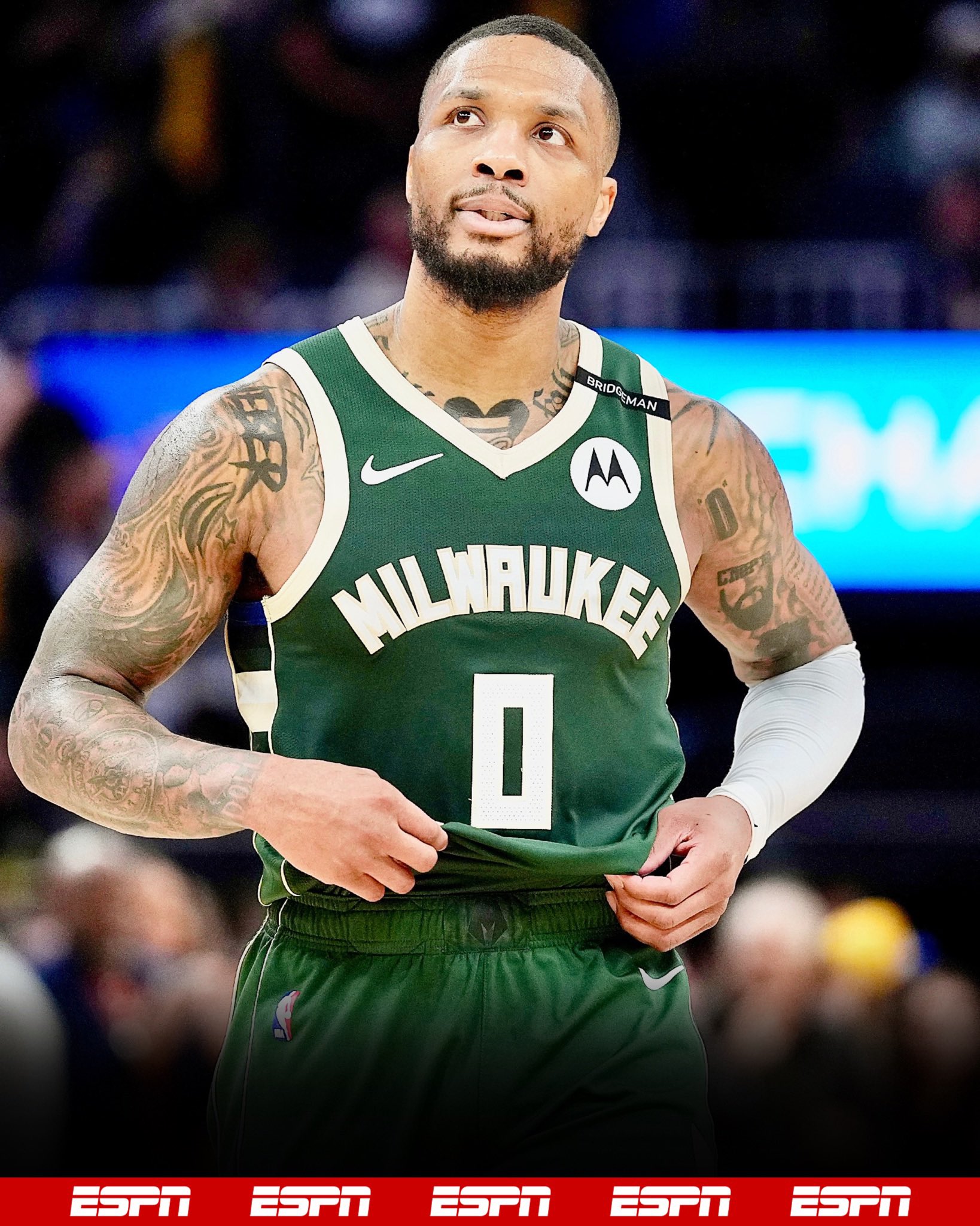 德怀尔开枪原视频 德怀尔开枪原视频