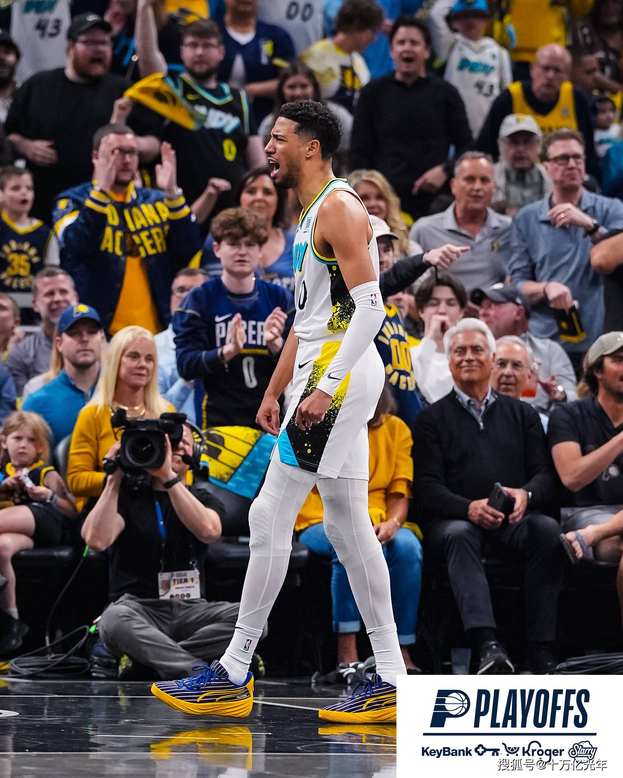 关于西亚卡姆连续二十场比赛得分超过比赛规则变更,雄鹿不断突破!全场沸腾不已的信息 关于西亚卡姆连续二十场比赛得分超过比赛规则变更,雄鹿不断突破!全场沸腾不已的信息