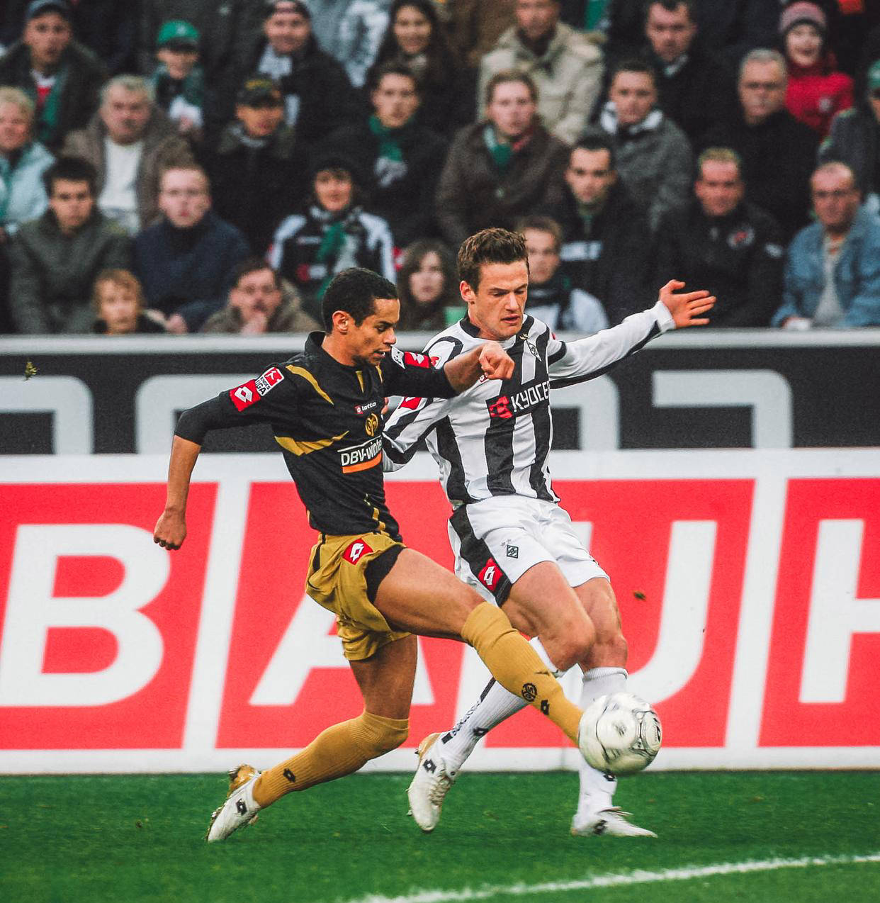 门兴格拉德巴赫今晚强势反弹,志在社区盾名次提升,赛场秩序良好,阵容厚度经受考验的简单介绍 门兴格拉德巴赫今晚强势反弹,志在社区盾名次提升,赛场秩序良好,阵容厚度经受考验的简单介绍