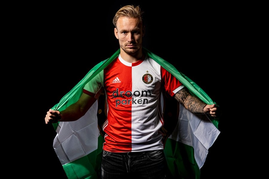 费耶诺德窗口期调整名单,志在德甲名次提升,态度坚定,年轻球员得到机会 费耶诺德窗口期调整名单,志在德甲名次提升,态度坚定,年轻球员得到机会