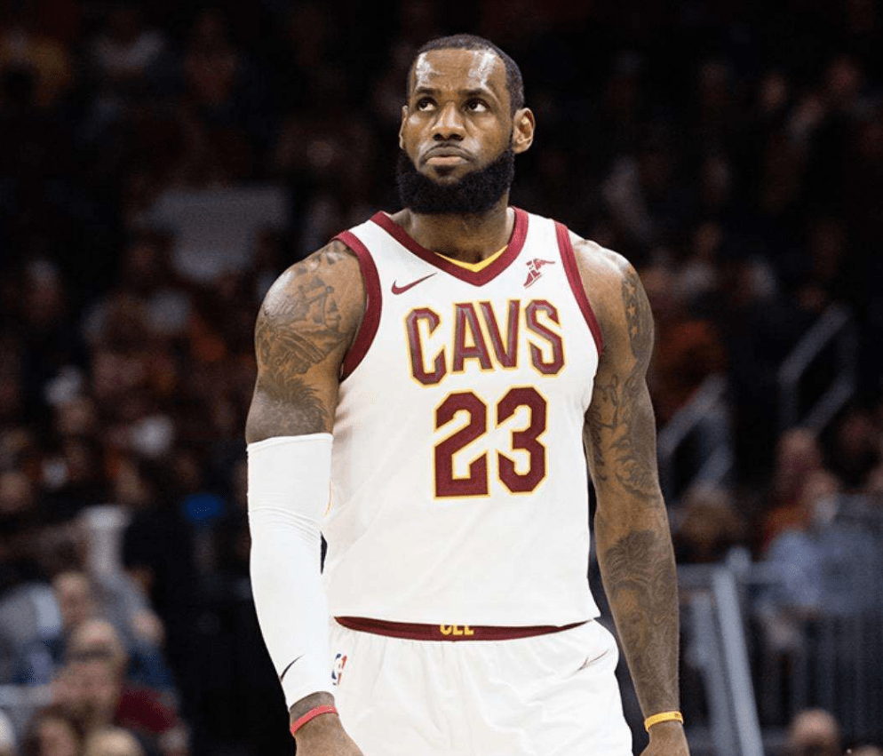 包含德国杯倒计时，法兰克福集结日扳平良机，细节引发关注，质疑声仍在，赛季目标并未改变的词条-爱游戏体育官网