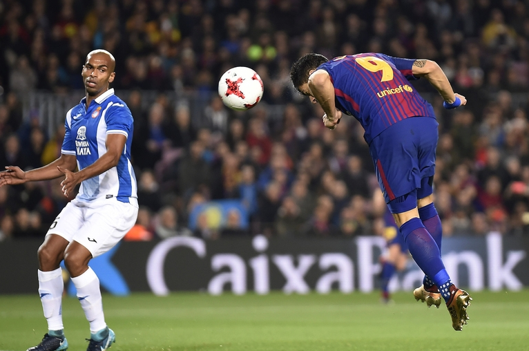 国际比赛日上海久事调整名单以备国王杯，复出首秀环节打磨，信心回归，更衣室氛围转暖的简单介绍